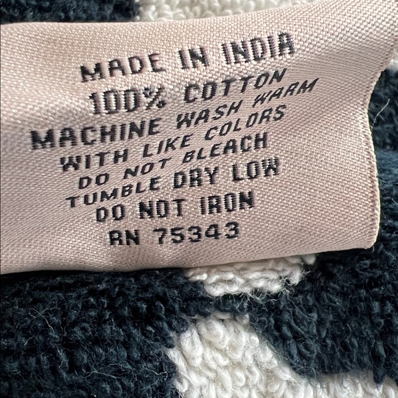 Rachel Zoe Black and Cream Leopard Towel Set Bath Hand Wash Cotton Set of 8 NEW - Picture 7 of 7